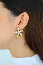 Aretes Flor Doble Bicolor