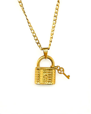 Collar Lock Dorado