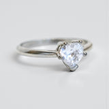 Anillo Corazón Cristal Plateado