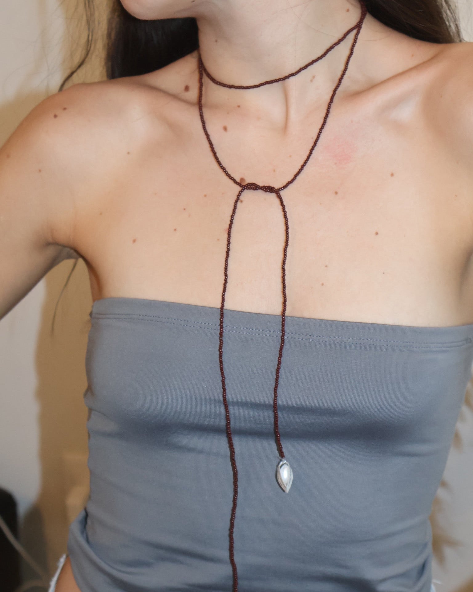 Collar Aura Borgoña