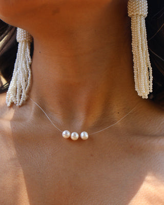 Collar Transparente Tres Perlas