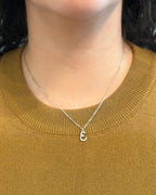 Collar Letra Cursiva Plateada