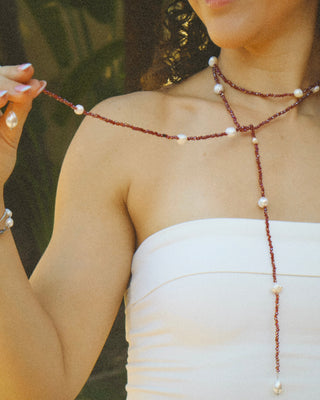 Collar Aura Perlas Tinto